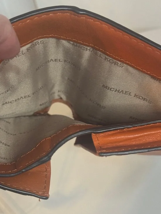 Michael Kors MK Signature PVC Bifold Wallet Brown Tan Logo Turn Lock Compact - Picture 7 of 7